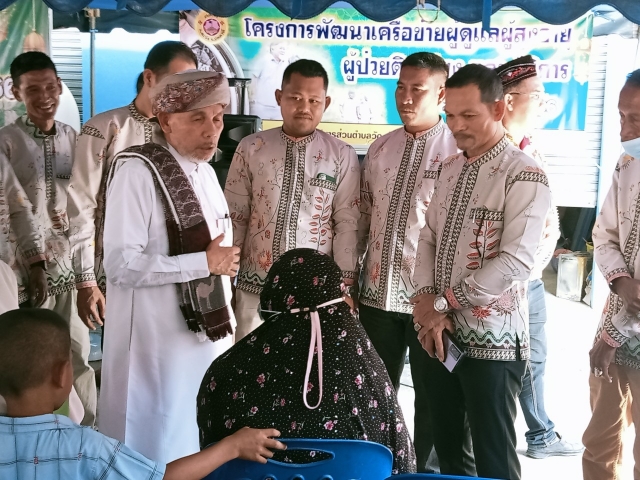 โครงการพัฒนาคุณภาพชีวิตผู้สูงอายุและผู้พิการ