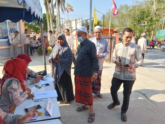 โครงการพัฒนาคุณภาพชีวิตผู้สูงอายุและผู้พิการ