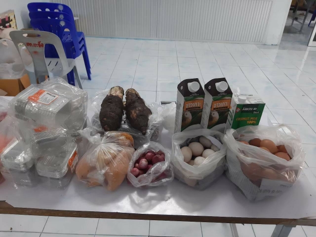 โครงการส่งเสริมอาชีพให้กับกลุ่มสตรี แม่บ้านและประชาชนทั่วไป (ฝึกอบรมอาชีพการทำอาหารคาวหวาน)