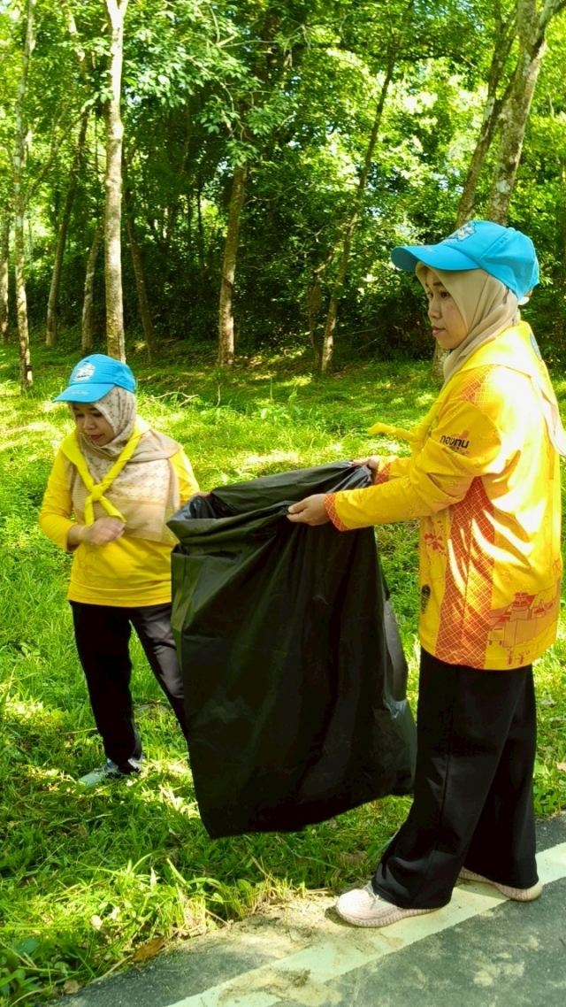 โครงการจัดระเบียบท้องถิ่น 1 อทป. 1 ถนนสวย ปลอดภัย