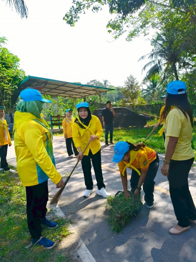 โครงการจัดระเบียบท้องถิ่น 1 อทป. 1 ถนนสวย ปลอดภัย