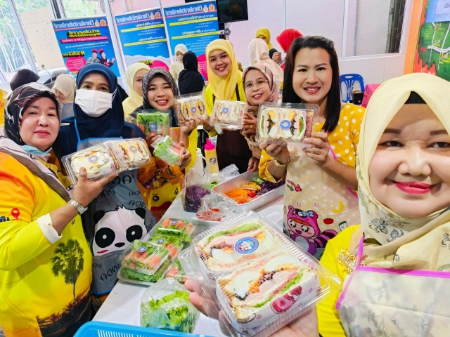 โครงการส่งเสริมอาชีพให้กับกลุ่มสตรี แม่บ้านและประชาชนทั่วไป ประจำปี 2567